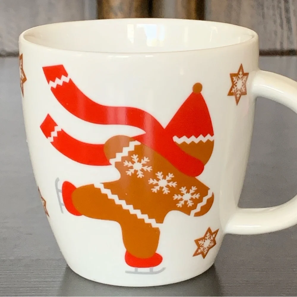 Crate & Barrel Ice Skating Gingerbread Man Espresso Mug - 2012
